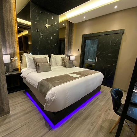 De Paris Hotel Medan Dış mekan fotoğraf