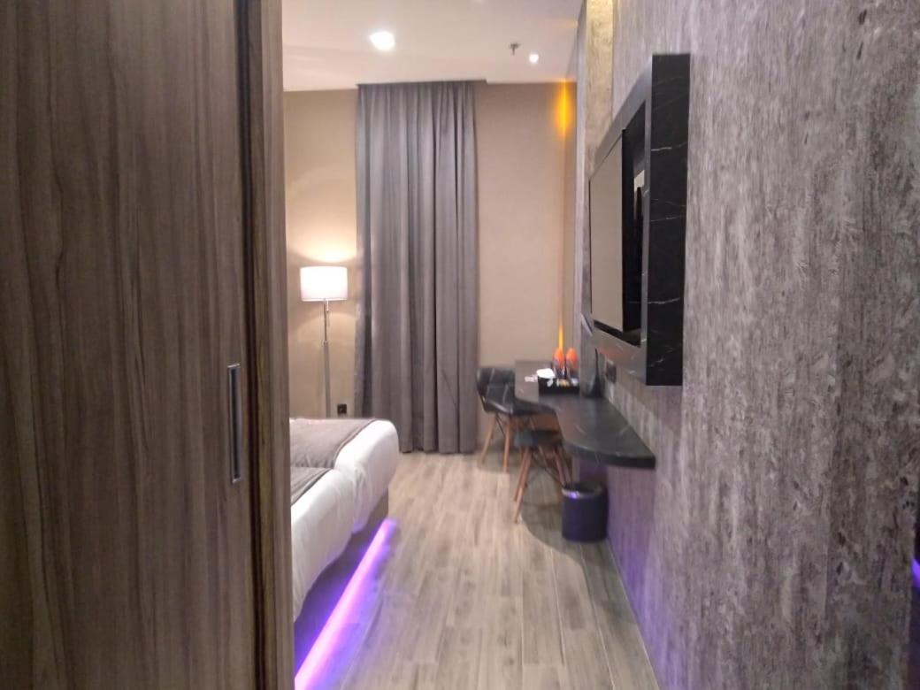 De Paris Hotel Medan Dış mekan fotoğraf