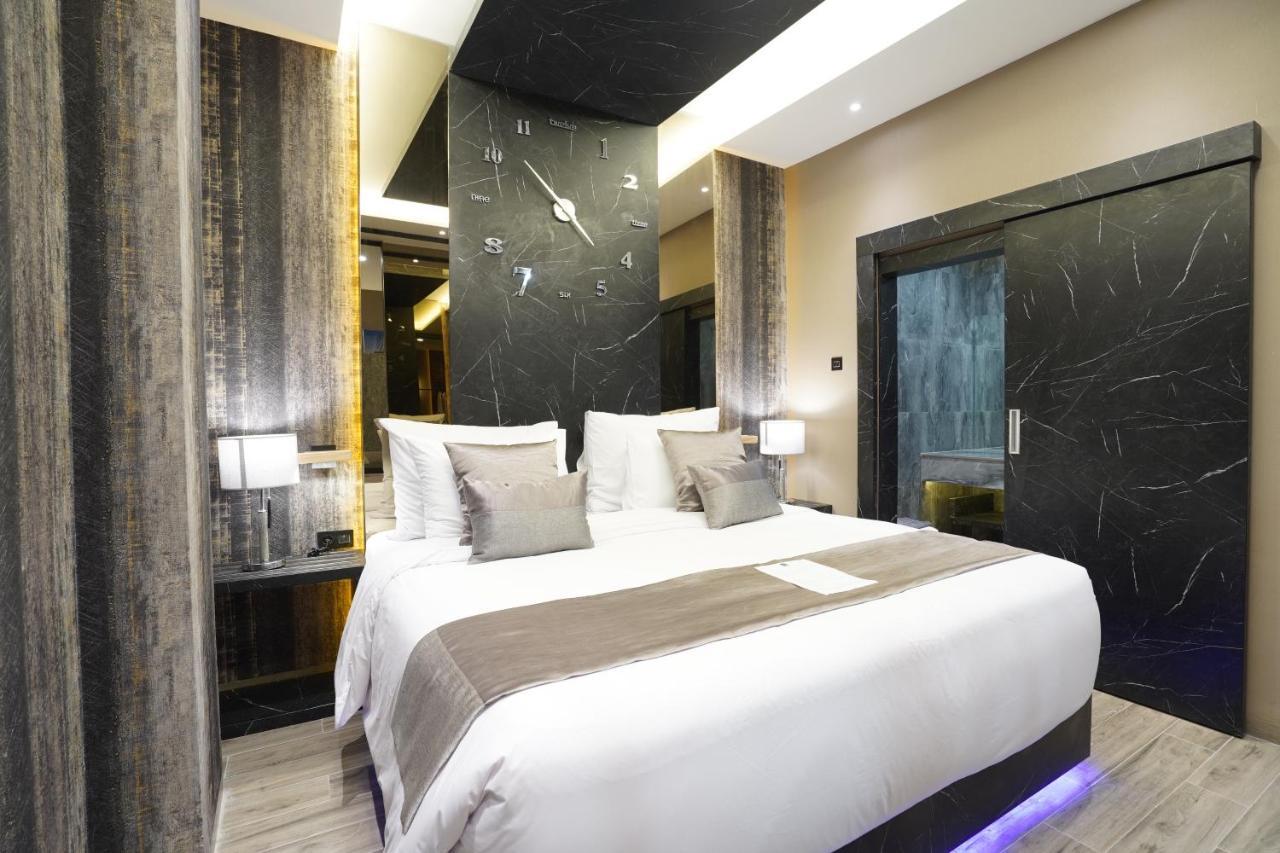De Paris Hotel Medan Dış mekan fotoğraf