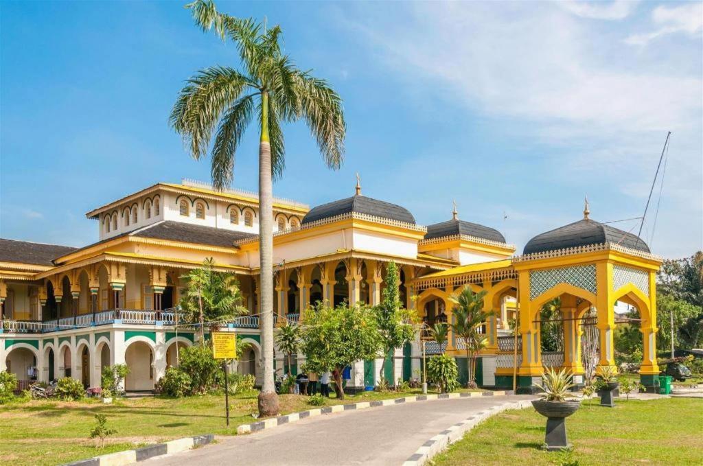 De Paris Hotel Medan Dış mekan fotoğraf